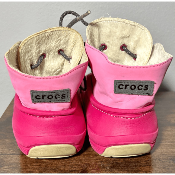 Crocs Kids Size 1 Youth Blitzen Convertible Clog And Bootie Faux Fur Lined Pink - Picture 5 of 11